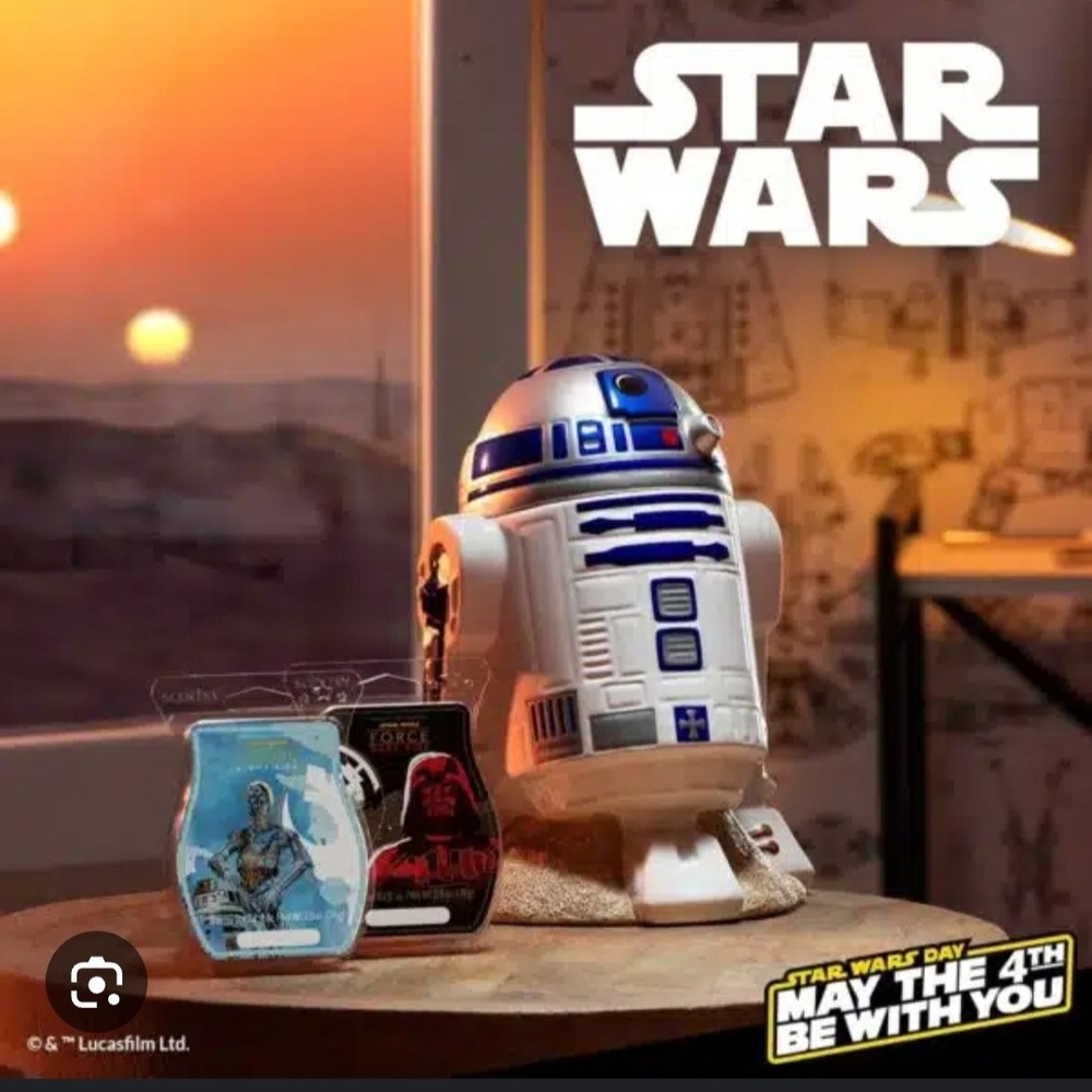 Scentsy Star Wars R2-D2 Warmer - Blue and White